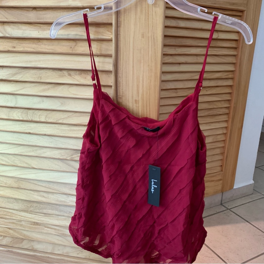 Lulu's Vibrant Chiffon Textured Berry Red Cami tank top